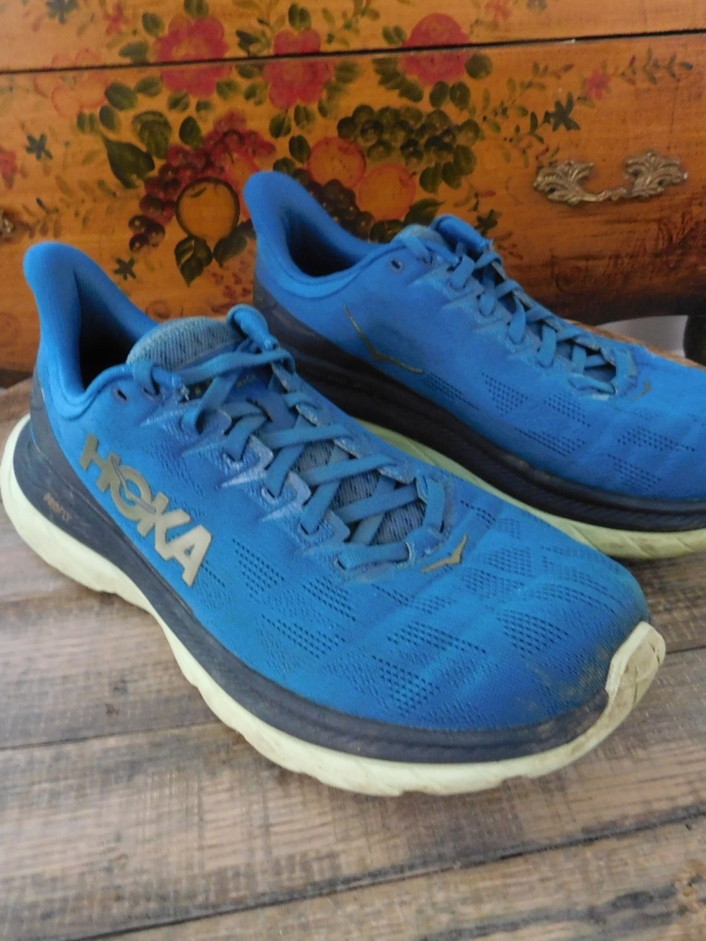 Hoka Mach 4 mens 10.5 D Blue/green
